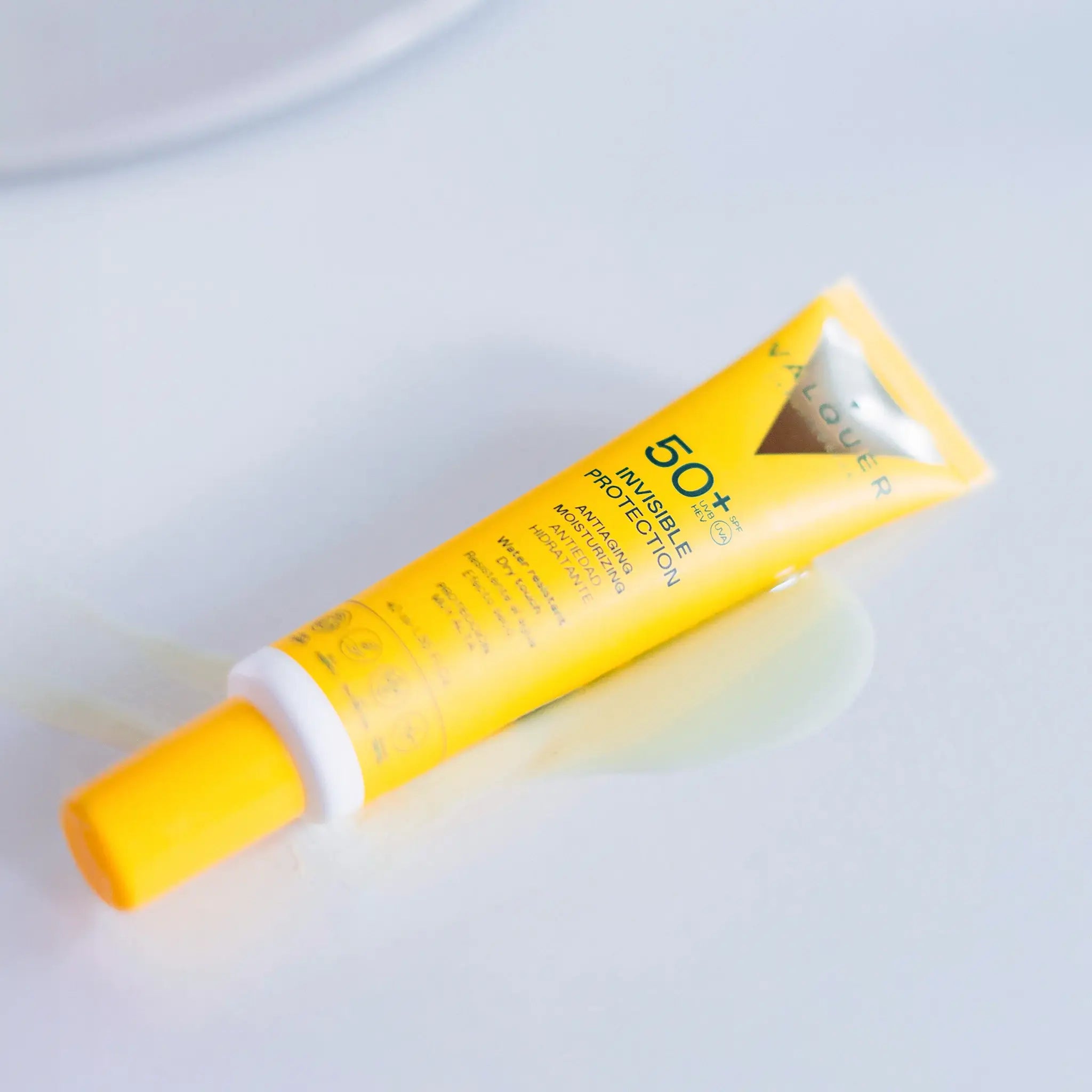 Serum Facial Invisible Protection SPF 50+ Antiedad e Hidratante - 40 ml